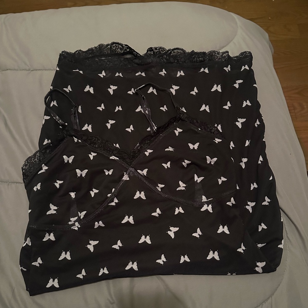 Black and White Butterfly Print Women's Sleepwear